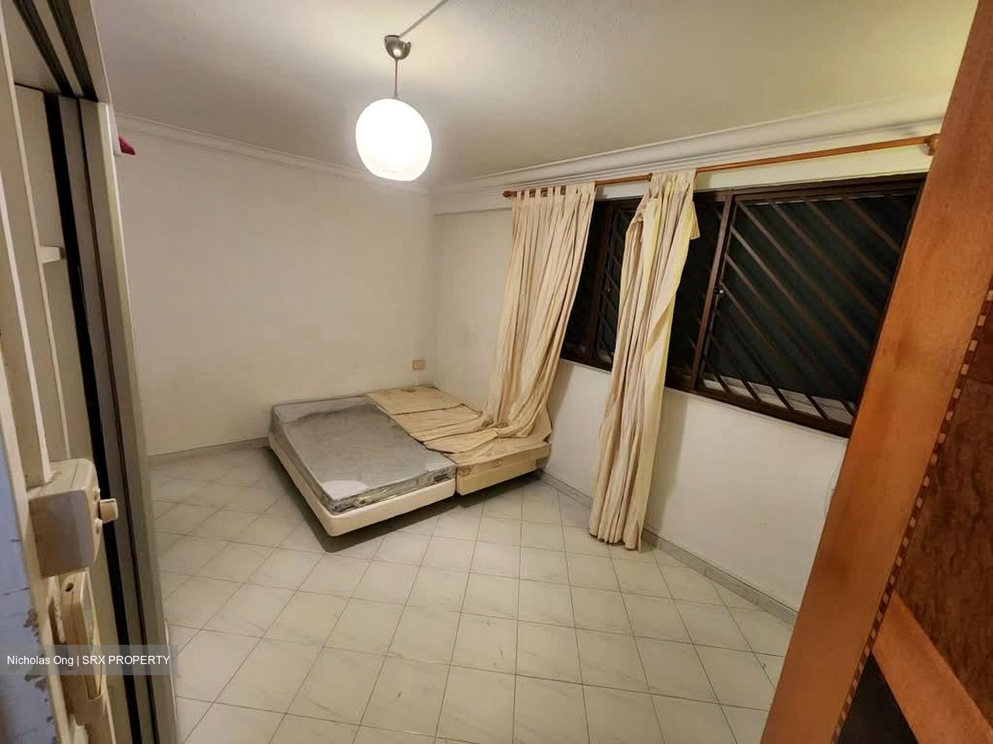 Blk 876 Tampines Spring (Tampines), HDB 4 Rooms #567177971